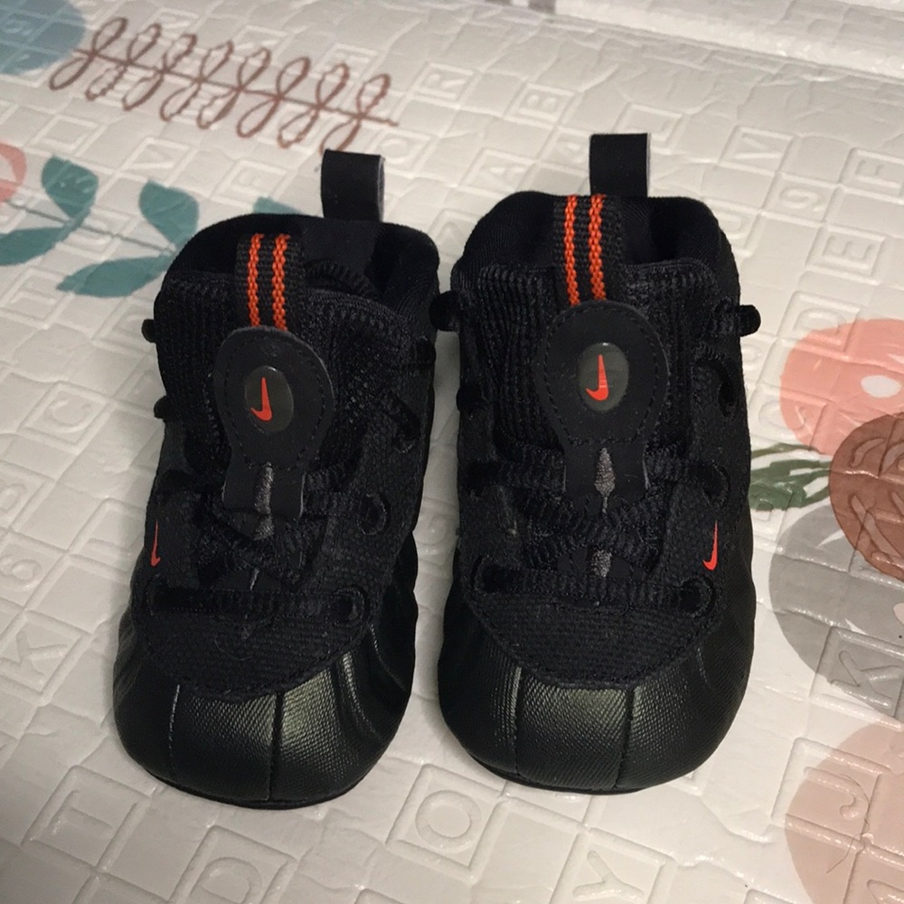 Nike Lil’ Posite One